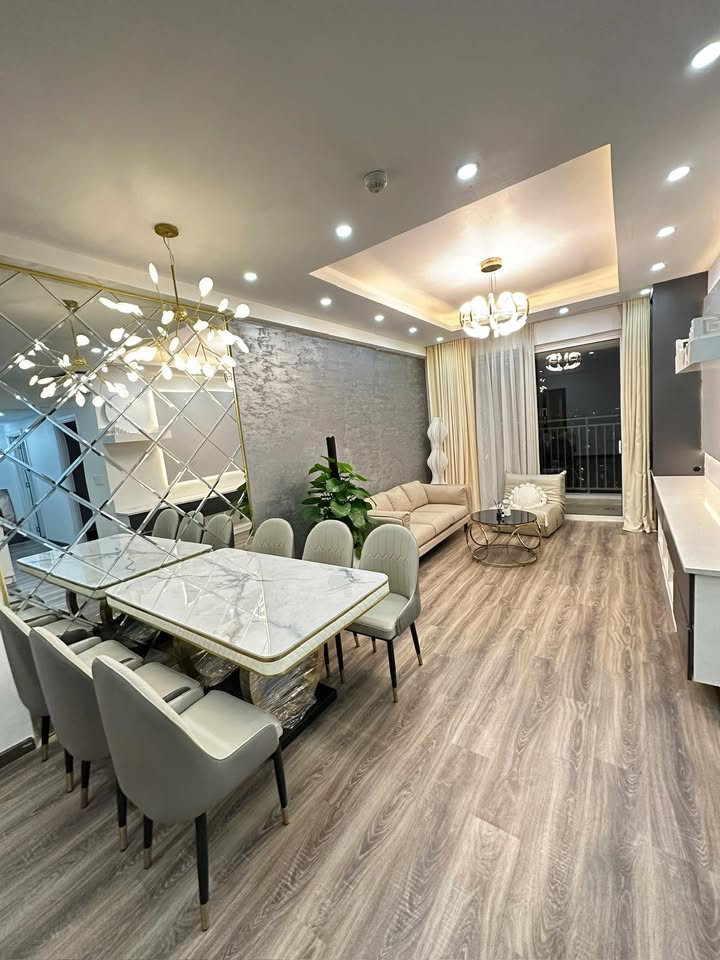 Căn hộ Richstar Tân Phú 2PN 12 triệu - Bàn giao ngay