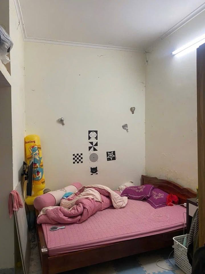 Nhà riêng Nguyễn Khoái 16m² giá 1.8 tỷ - Sẵn sàng ở ngay!