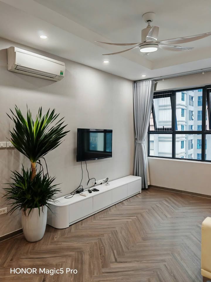 Bán Căn hộ Goldmark City 83m² - 2PN Đủ Nội Thất, Sổ Đỏ Chính Chủ