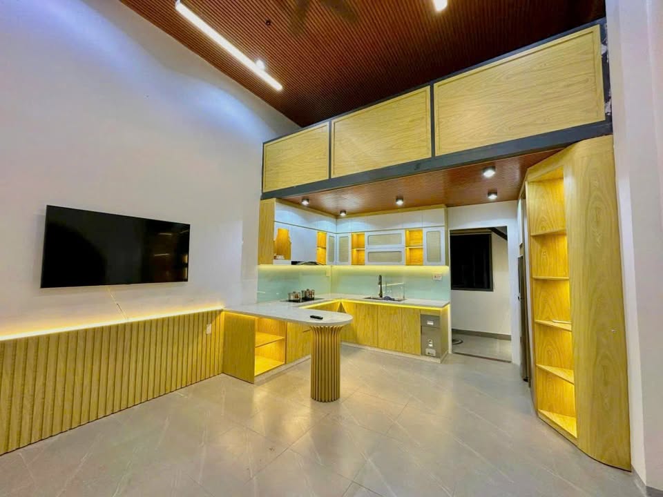 Nhà riêng Đồng Xoài 680m² giá 2 tỷ - Ô tô vào tận nhà!