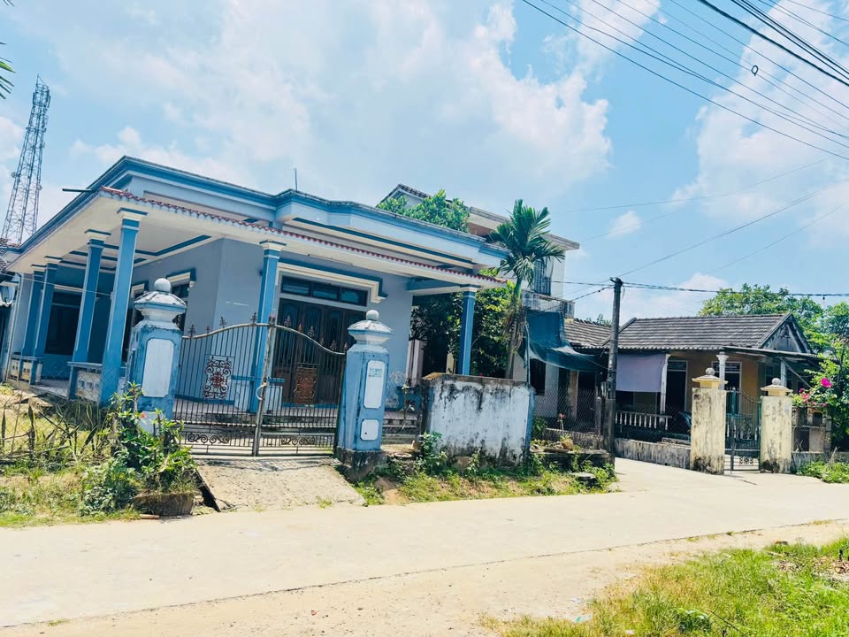 Bán Nhà Vườn Nguyễn Văn Chư, Huế 300m² - Giá 4 Tỷ, Thoáng Rộng