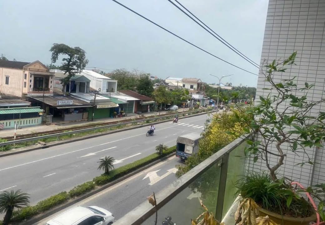 Nhà Phố Lê Duẩn TP Huế 72m² giá 4.0 tỷ - Mặt tiền kinh doanh sầm uất!