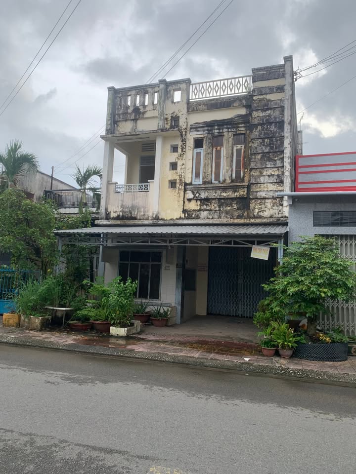 Mặt Tiền Kinh Doanh Lý Văn Lâm, P1, Bạc Liêu - 162m² - Giá Tốt