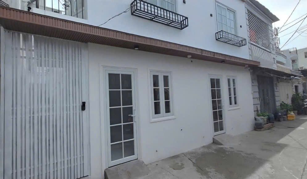 Nhà riêng Lê Văn Lương, Q7 117m² - Sổ hồng sẵn, dòng tiền 45 triệu/tháng!