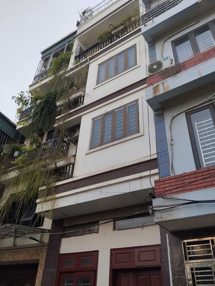 Nhà 5 Tầng Full Đồ Vân Canh, Hoài Đức - 11 Triệu/Tháng