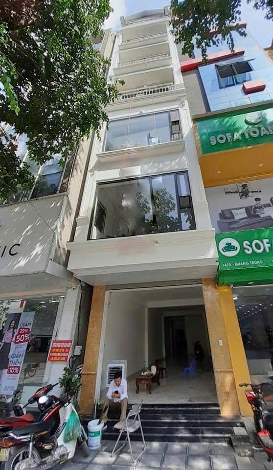 Cho thuê nhà mặt phố Quang Trung, Hà Đông - 285m² kinh doanh đa ngành