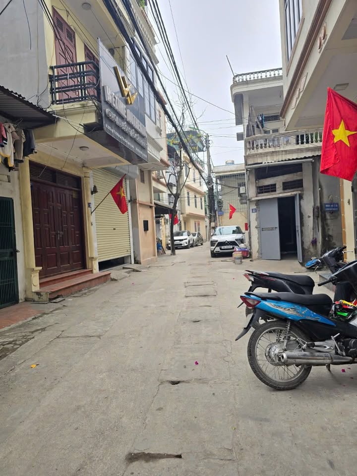 Đất nền Tả Thanh Oai 60m² giá 7 tỷ - Đường to ô tô vào tận nơi!