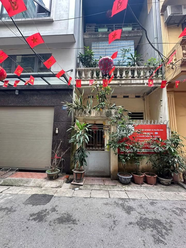 Nhà riêng Kim Ngưu 48m² - Ô tô đỗ cửa, chính chủ bán!