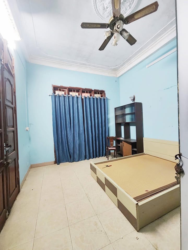 Cho thuê phòng trọ Định Công, Hoàng Mai - Sẵn nội thất, giá 2.x triệu/tháng