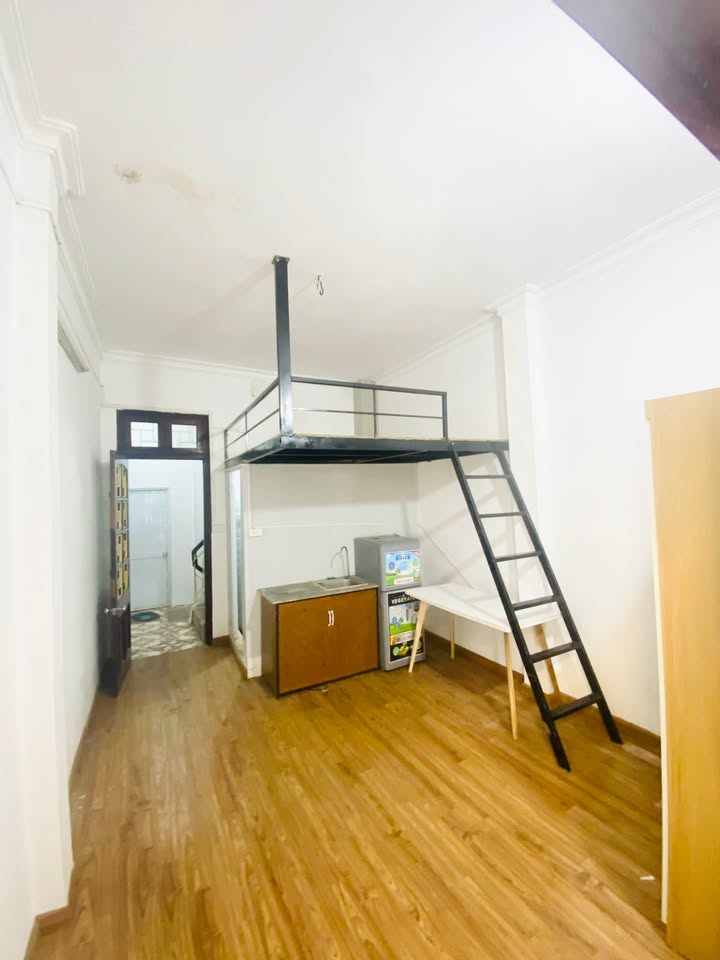 Cho thuê phòng trọ 18m² Giảng Võ, Đống Đa - Full nội thất, giờ giấc tự do