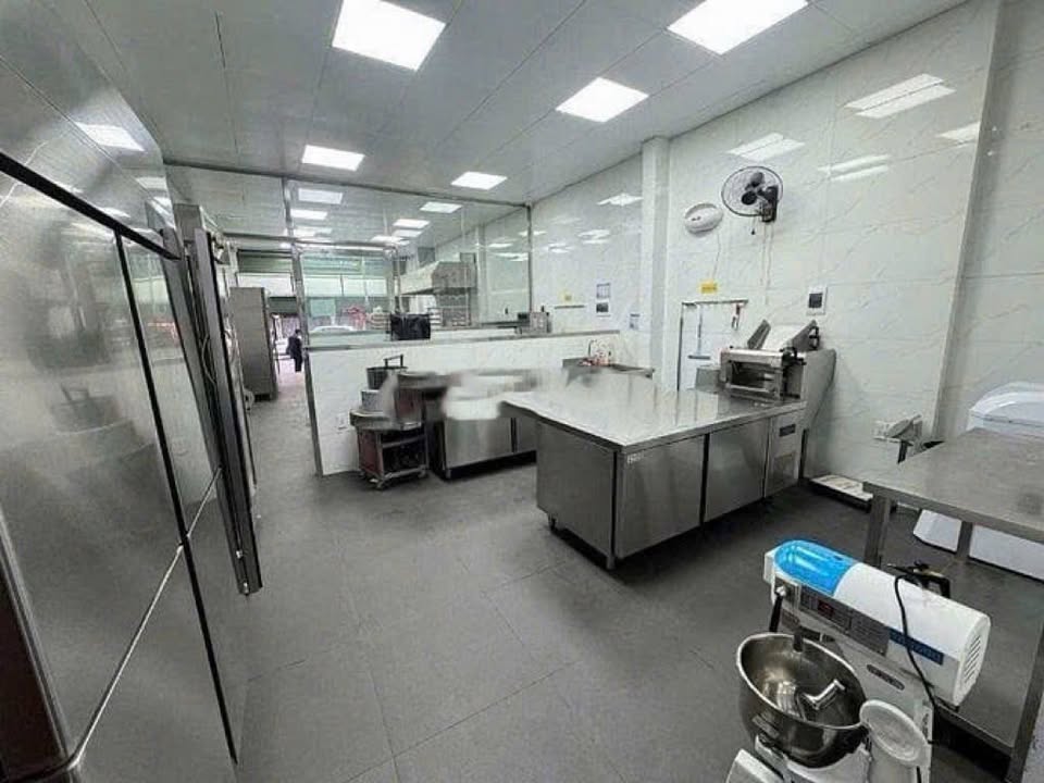 Nhà Mặt Phố Bạch Mai 90m² - Mặt tiền kinh doanh đắc địa!