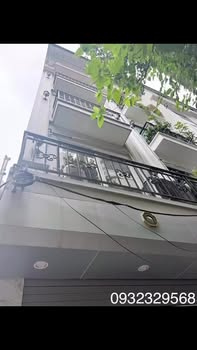 Nhà riêng Long Biên 35m² 5 tầng - Ô tô vào tận nhà, full nội thất!