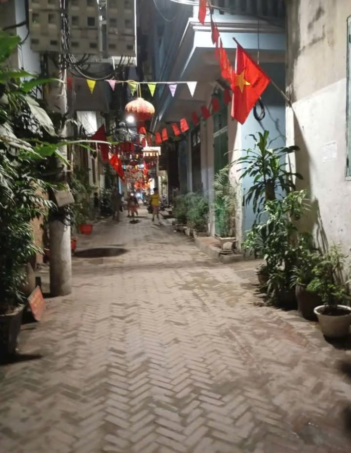 Nhà riêng Thụy Khuê Tây Hồ 30m² giá 5.6 tỷ - Sẵn sàng ở ngay!