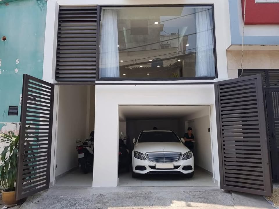 Nhà Bùi Đình Túy, Bình Thạnh - 81m², 5 Tầng, Xe Hơi Vào Nhà, 15 Tỷ TL