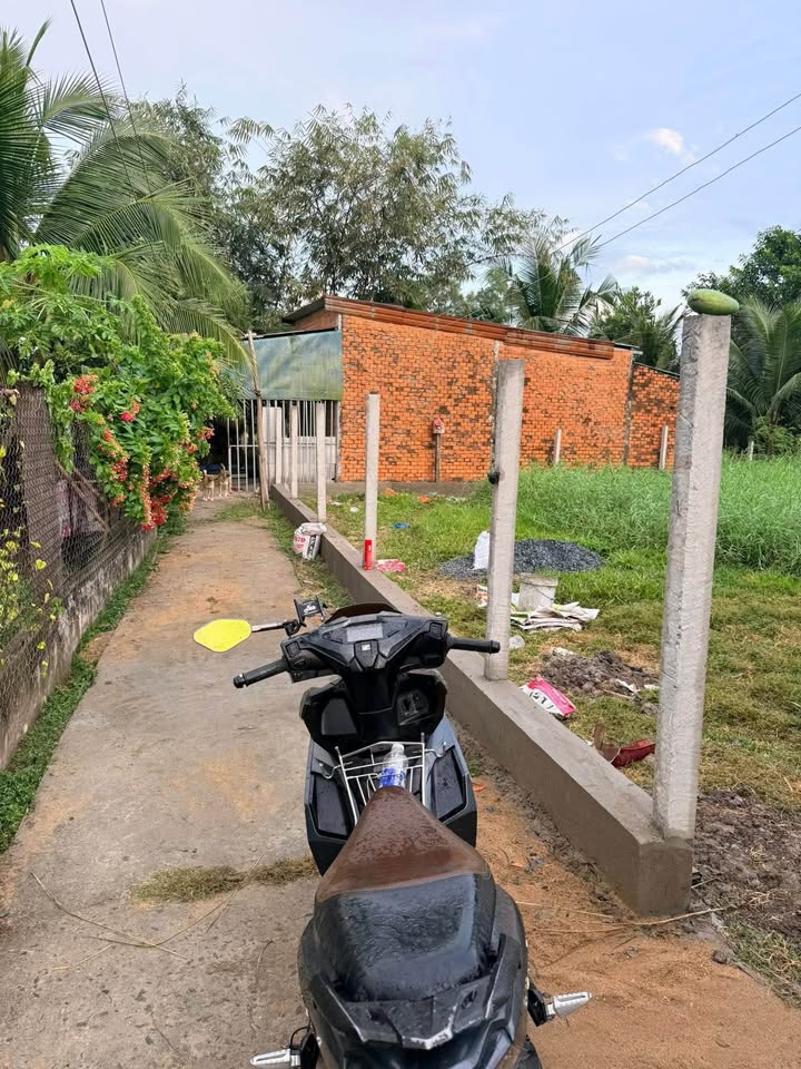 Đất nền Xã Phước Lợi Bến Lức 400m² giá 1.4 tỷ - Sổ đỏ chính chủ!