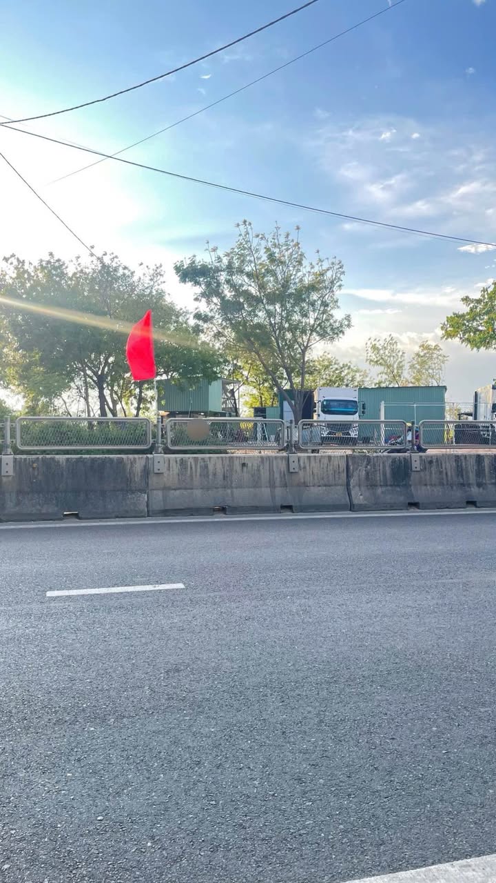 Bán Đất Mặt Tiền QL 1A, Phan Rang - 3390m² Giá 5.7 Tỷ, Sẵn Sổ Đỏ