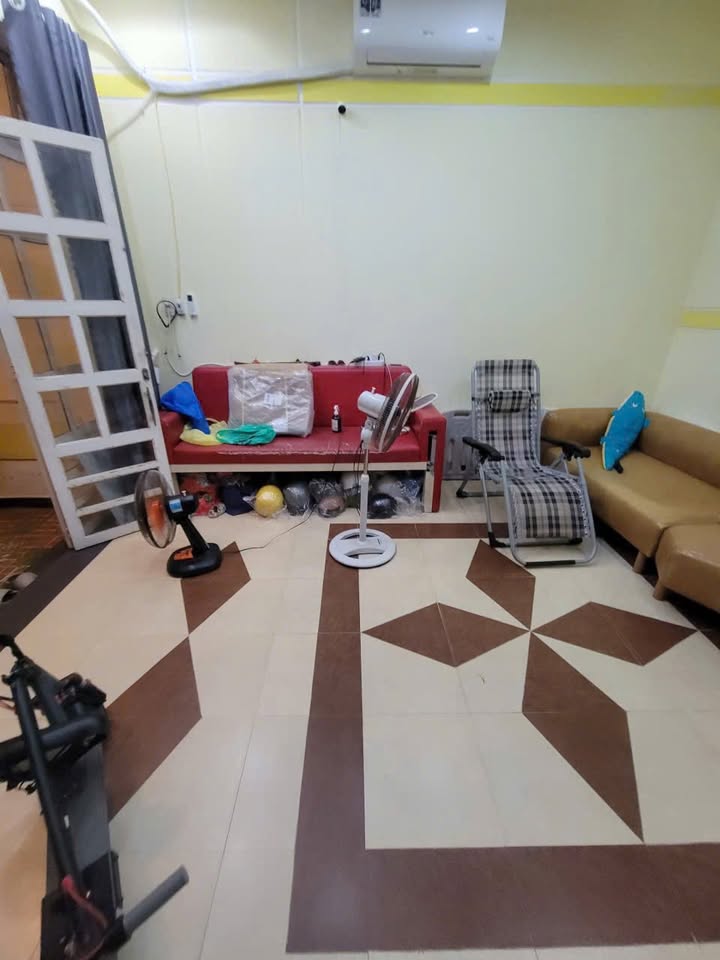 Nhà riêng Tuệ Tĩnh Nha Trang 105m² - Vị trí đẹp, sát biển!