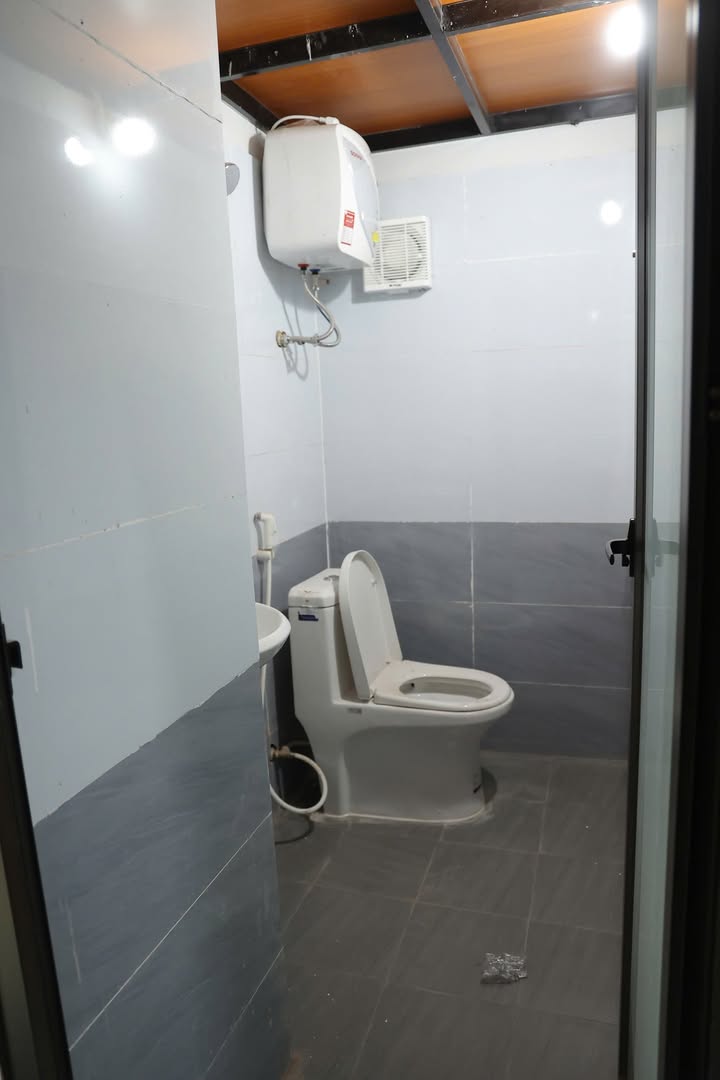 Căn hộ dịch vụ cao cấp Đồng Văn 4 - 19m² - Giá chỉ 2.2 triệu/tháng