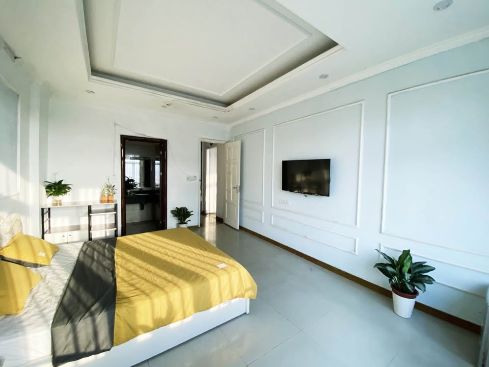 Cho thuê Studio Đặng Thùy Trâm, Cầu Giấy 25m² - Thoáng mát, đủ nội thất