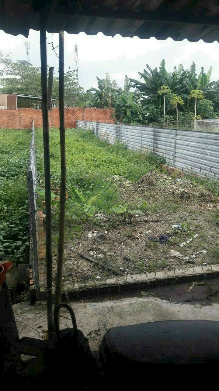 Bán đất sổ đỏ Hóc Môn 126m² - Gần KS Kiều Trang, Xã Đông Thạnh