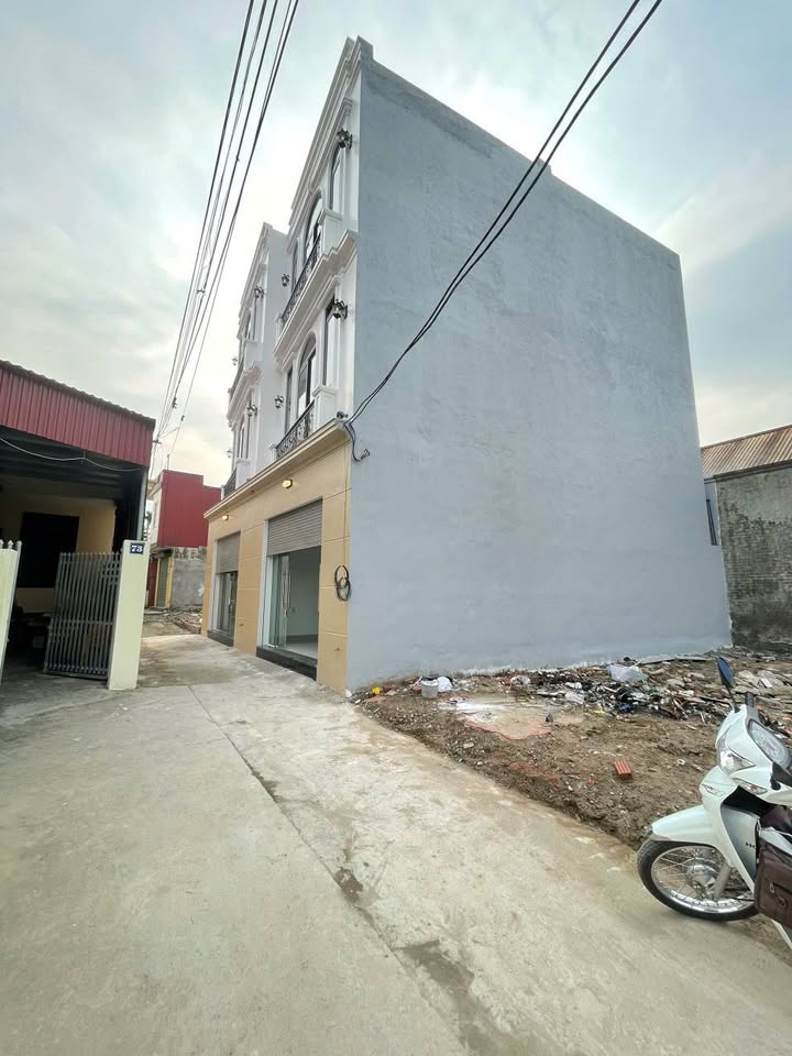 Nhà 3 Tầng 50m² Sổ Đỏ Chính Chủ, An Dương - Giá 2.75 Tỷ