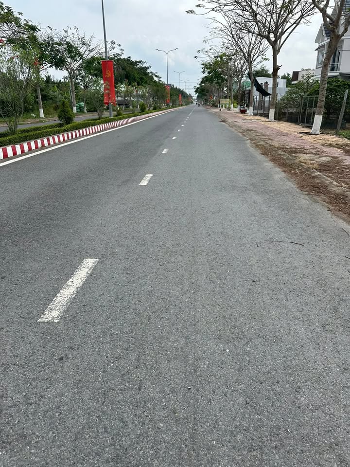 Bán Gấp Đất Nền Mặt Tiền Sông Sa Đéc - 100m² Sổ Hồng Chính Chủ