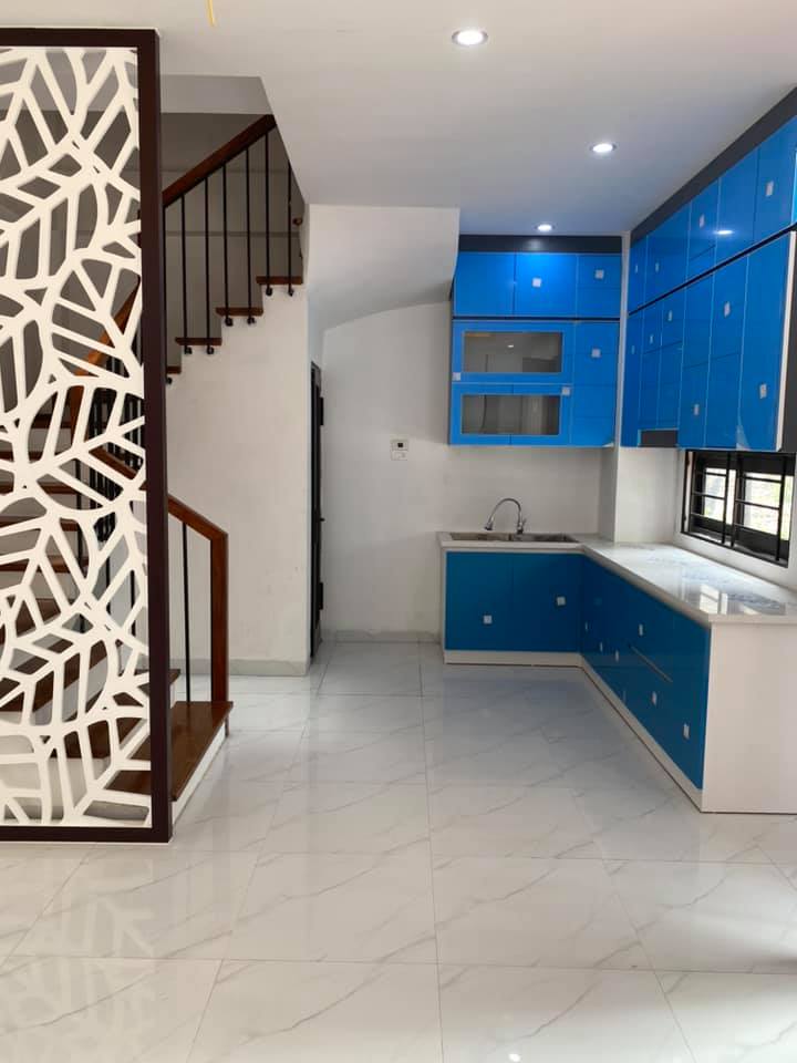 Nhà Mỹ Đình 33m² 5 tầng - 3 tỷ, 80m ra mặt phố, ô tô gần