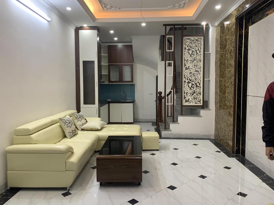 Nhà 35m² Xuân Đỉnh Đỗ Nhuận - 3.3 Tỷ, Ô Tô Đỗ Cổng, 5 Tầng