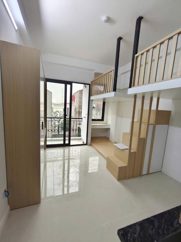 Nhà 5 tầng thang máy Cầu Diễn 54m² - Ô tô vào nhà, Kinh doanh tốt