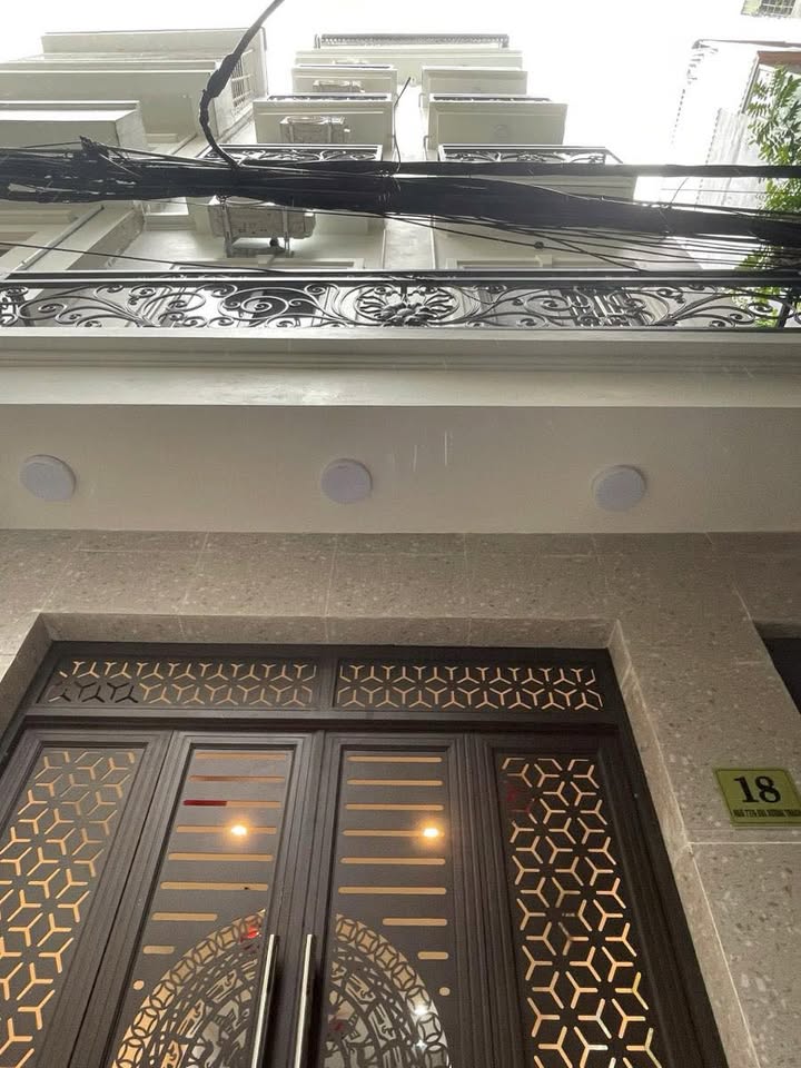 Nhà 45m² 5 tầng, ô tô đỗ cửa - Vũ Tông Phan, Thanh Xuân - Giá 11 tỷ