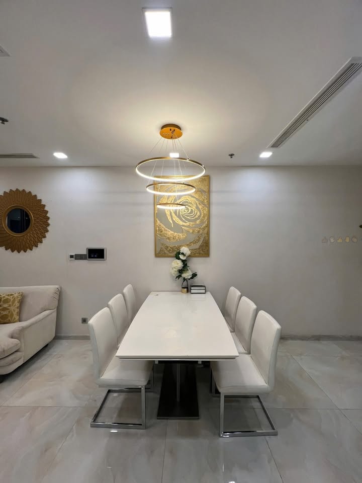 Căn hộ Vinhomes Golden River 79m² - View Sông & Bitexco, Full Nội Thất