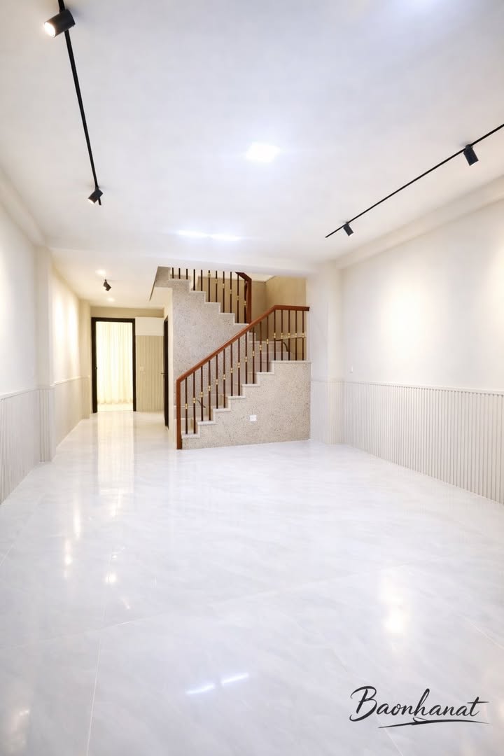 Nhà 44m² Huỳnh Tấn Phát, Q7 - Hẻm Xe Hơi, Sổ Hồng Riêng