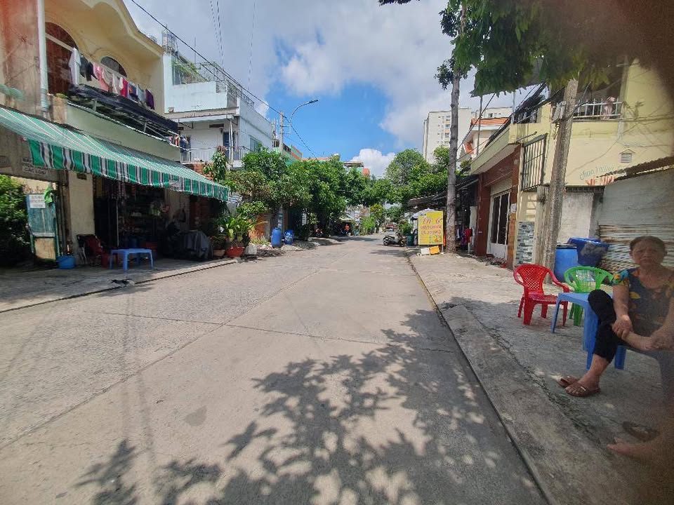 Nhà 4x25m, 6PN Trọ Dòng Tiền 10 Triệu/Tháng, Tô Ký, Q12