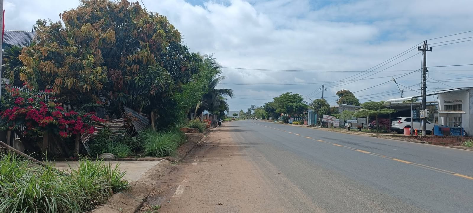 Đất Nền Ea Kar 315m² - Sổ Hồng TC, Giá 1.3 Tỷ - Gần Chợ 720