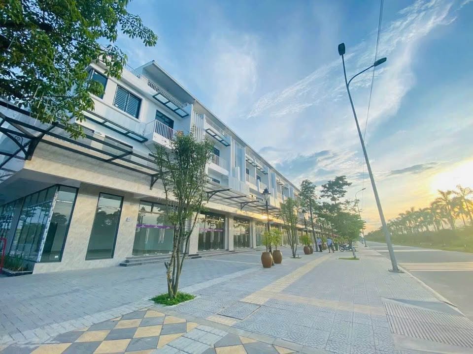 Shophouse EcoGarden 100m² - Mặt tiền Lê Đức Anh, Huế - Kinh doanh đắc lợi