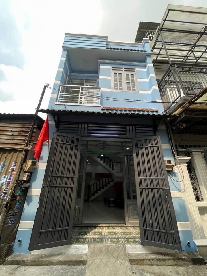 Nhà đẹp 48m² Hương lộ 80, Bình Chánh - 3PN, Sổ đỏ, Giá 1.95 tỷ