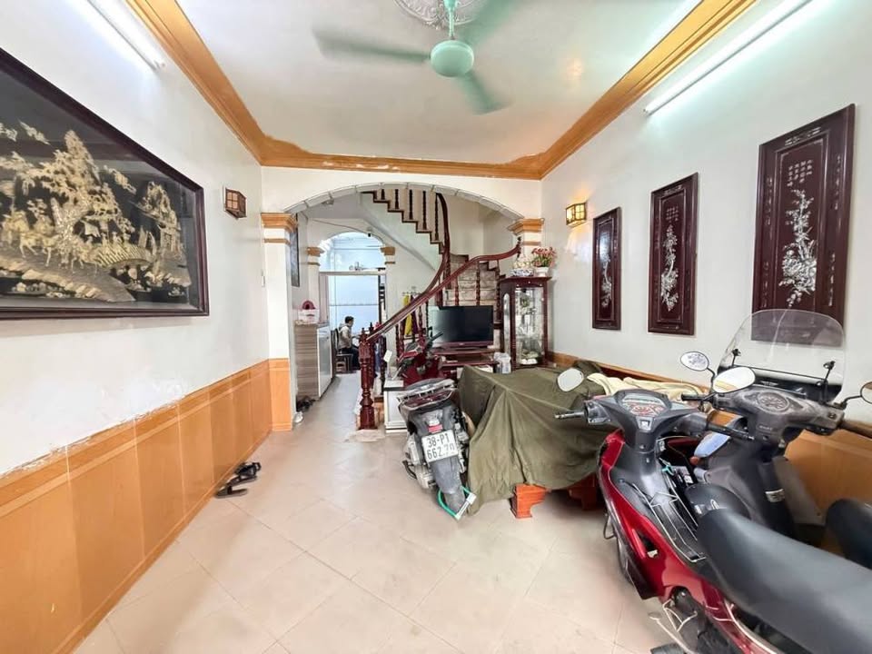 Nhà riêng Quan Hoa 45m² giá 12 tỷ - Sẵn sàng ở ngay!