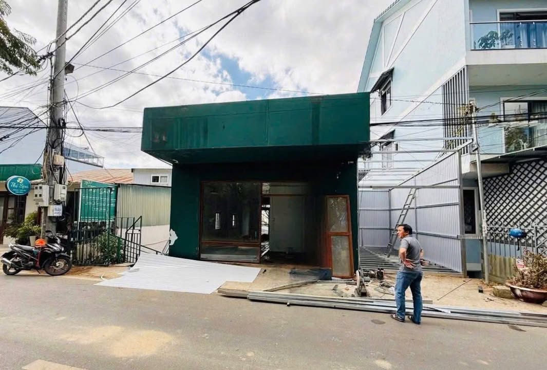 Mặt bằng sân vườn Đà Lạt 270m² - Kinh doanh cafe, ăn uống - 10 triệu/tháng