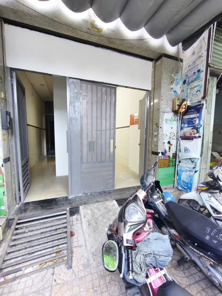 Kiôt Tân Hương, Tân Phú 18m², 7 triệu - Mặt tiền kinh doanh!