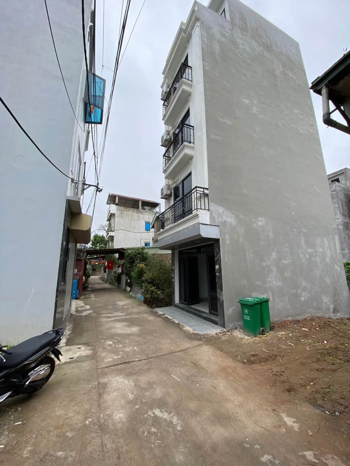 Nhà riêng 35m² Phượng Nghĩa, Chương Mỹ - Sổ hồng sẵn, vị trí đắc địa!