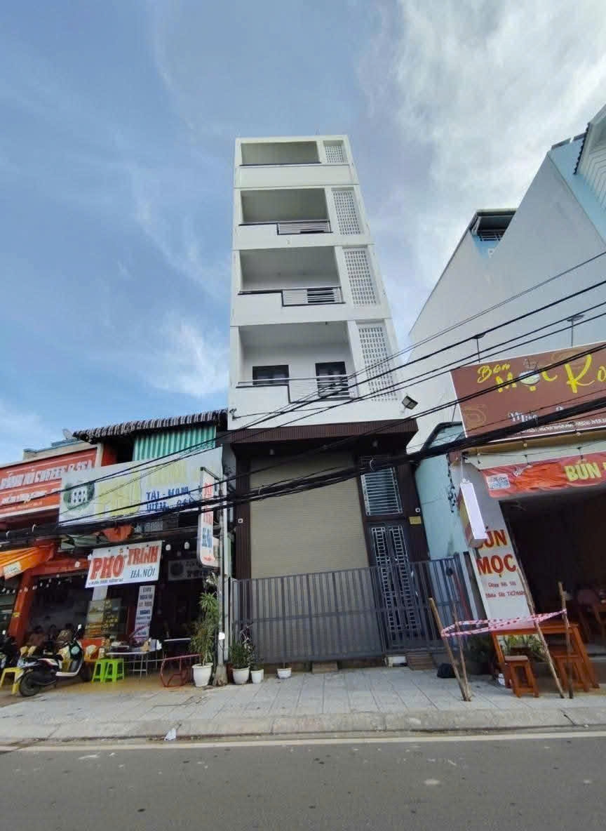 Mặt bằng kinh doanh Trần Văn Hoài 40 triệu/tháng - Vị trí đắc địa!