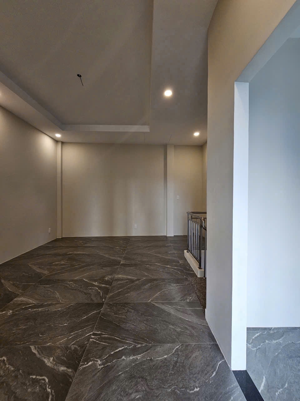 Nhà Thảo Điền 102m² giá 17.8 tỷ - Thiết kế hiện đại, dọn vào ở ngay!