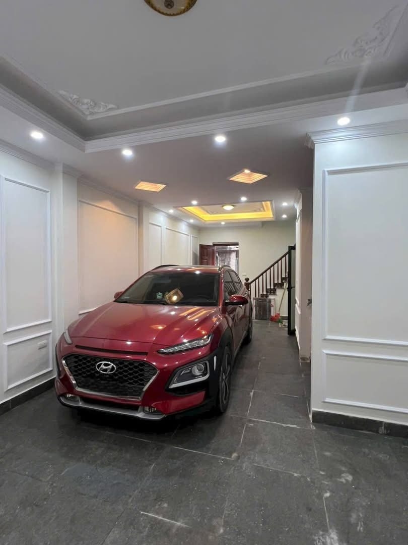 Nhà phố Dương Quảng Hàm 50m² - 22.7 tỷ - Mặt tiền kinh doanh đỉnh!