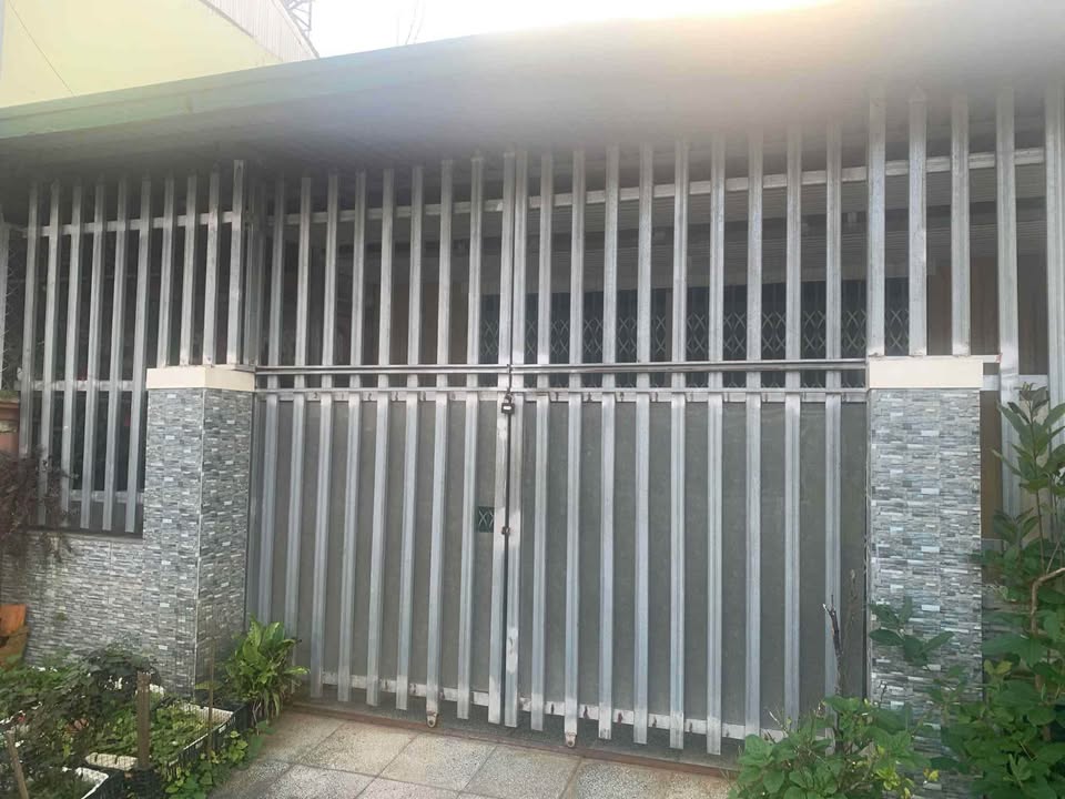 Nhà riêng Phường 4 Đà Lạt 8 triệu/tháng - Sân ô tô, sẵn sàng ở ngay!