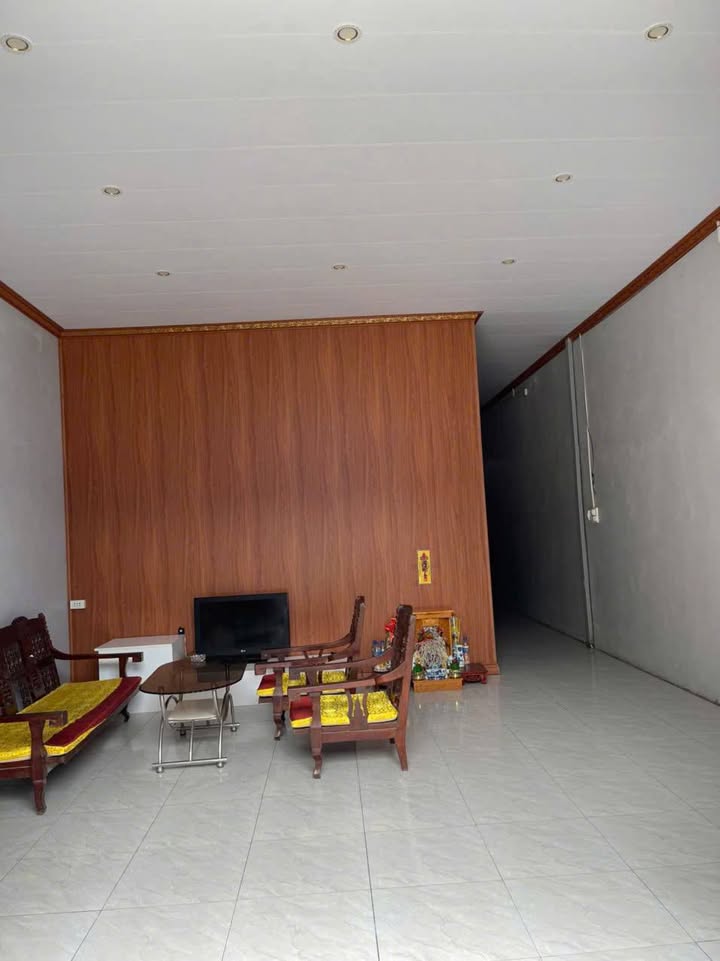 Nhà riêng Cao Thắng Móng Cái 2 PN - Sẵn sàng ở ngay!