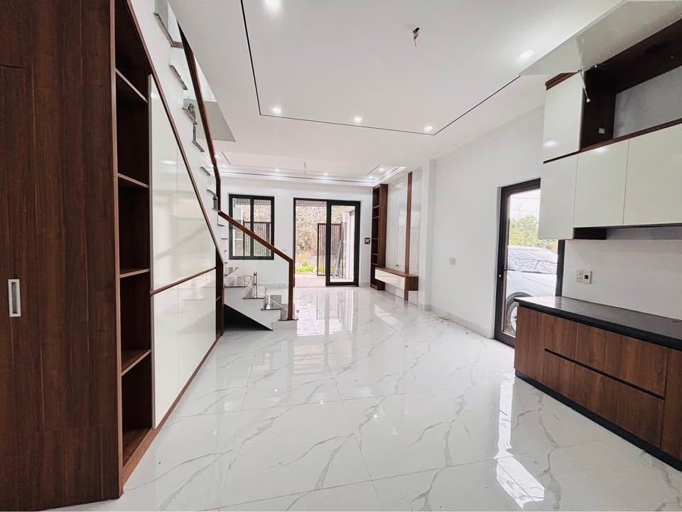 Nhà riêng Quang Trung, Thái Nguyên 85m² - Ô tô vào tận nhà!