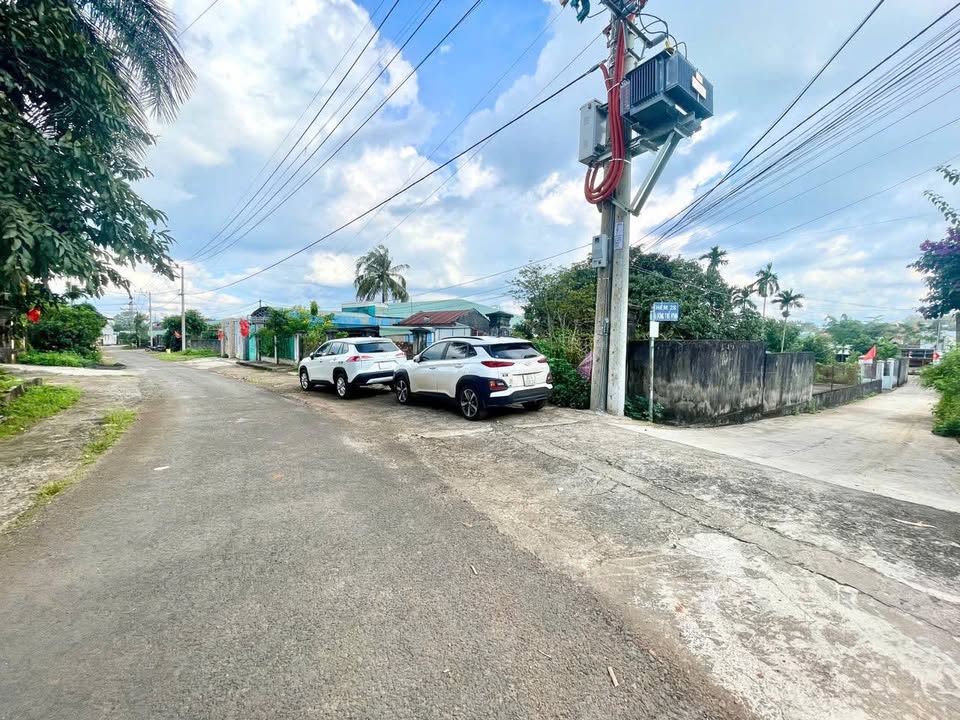 Đất nền Hẻm 28 Lương Thế Vinh, Pleiku 195m² - Sổ đỏ chính chủ