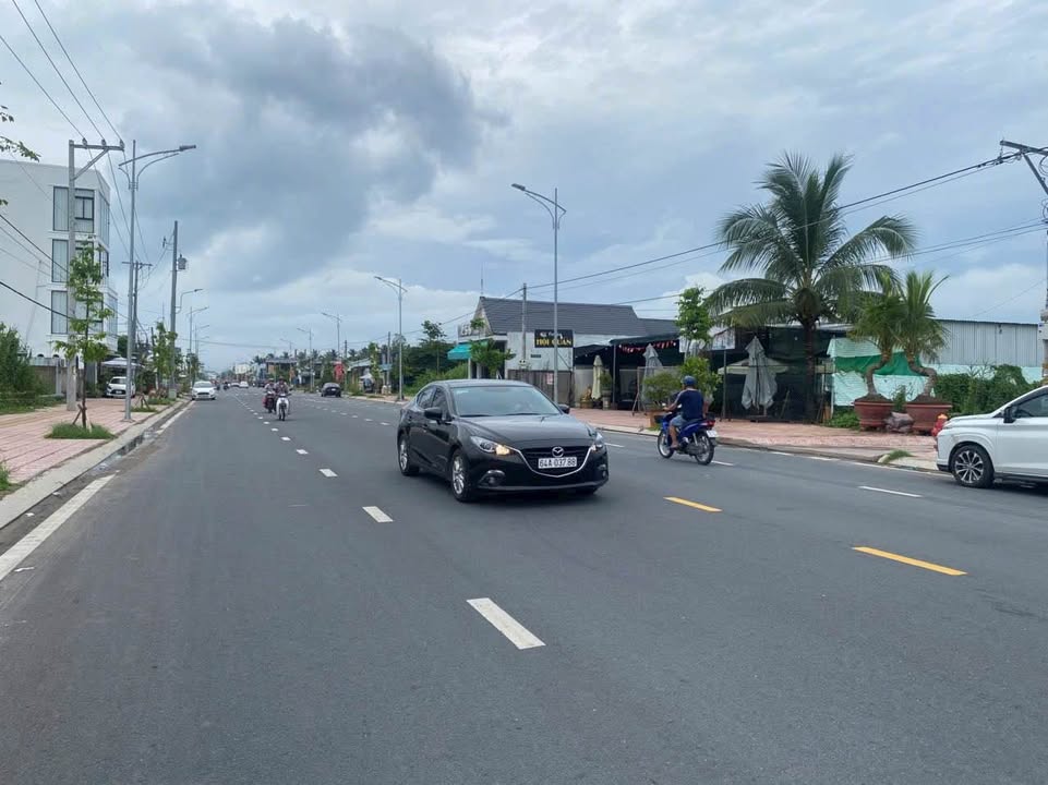 Đất Vĩnh Long 1700m² Mặt Tiền Tiến Thành - Sổ Đỏ, Quy Hoạch 2 Mặt Tiền