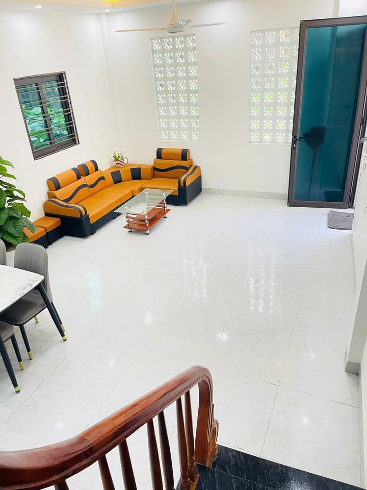 Nhà 3 tầng Trần Lãm, TP Thái Bình 35m² - Sẵn sàng ở ngay!