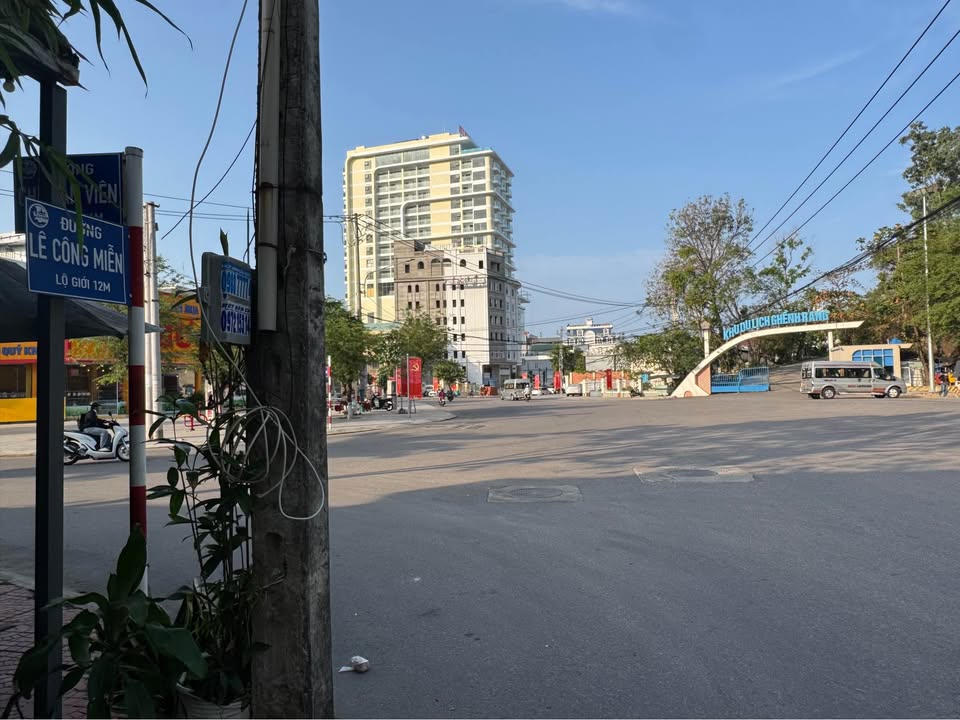 Đất Mặt Tiền Lê Công Miễn, Quy Nhơn - 45.2m² - Sổ Sẵn Sàng